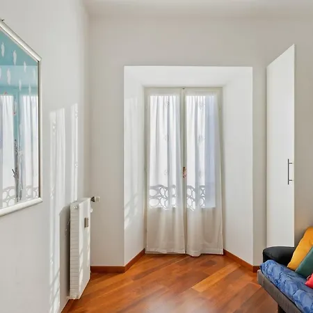 Piazzetta Lake View Apartment *