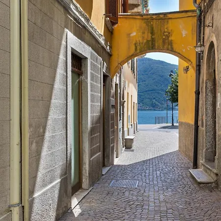 Apartment Piazzetta Lake View