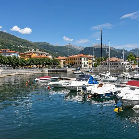 Piazzetta Lake View *